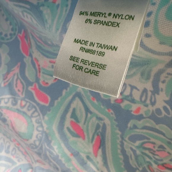 Lilly Pulitzer Vibrant Blue and Pink Tunic - Picture 4 of 7